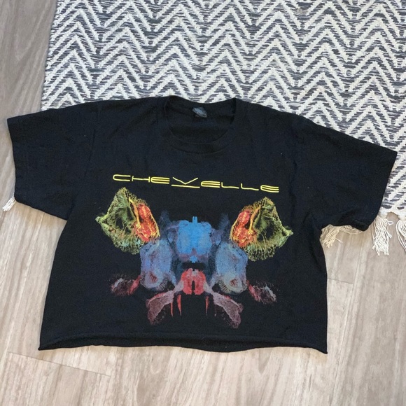 Cropped graphic band tshirt - Picture 1 of 2